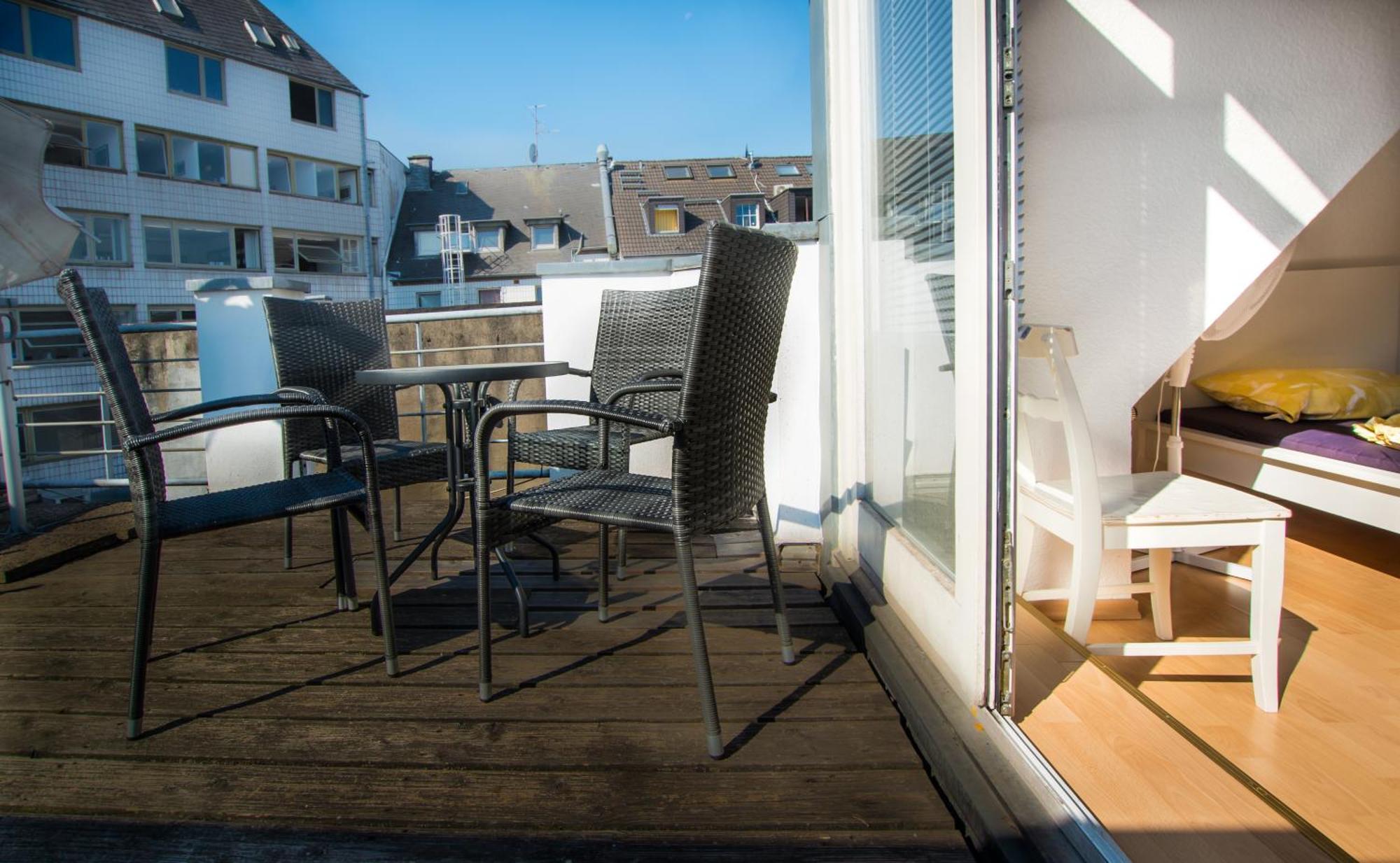 Altstadt Apartment Charly Dusseldorf Ngoại thất bức ảnh